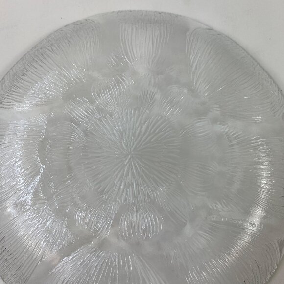Arcoroc Fleur Canterbury Crocus Set 6 Glass Dessert Plates Embossed Textured - Picture 6 of 7